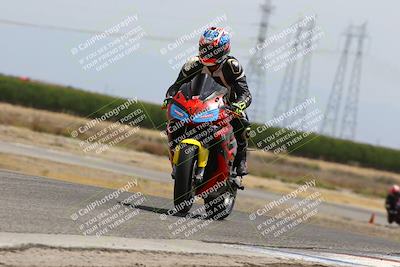 media/May-26-2025-Lets Ride (Mon) [[3bf1de1d65]]/B Group/1220pm (Wheelie Bump)/